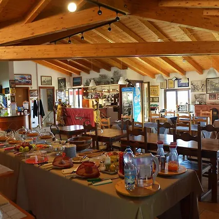 Antiche Mura Bed & Breakfast Puegnago del Garda