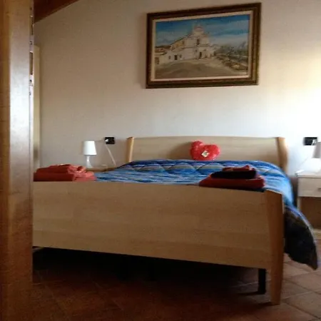 Antiche Mura Oda ve Kahvaltı Puegnago